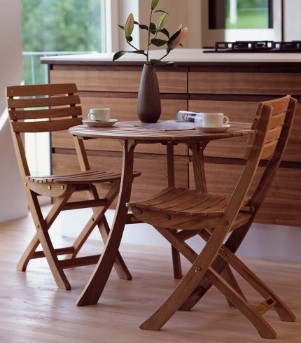 ⁦Classic wooden chair⁩ - الصورة ⁦3⁩