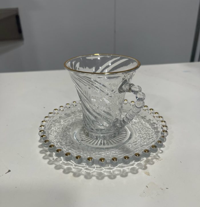 ⁦طقم كاسات عصير ذهبي⁩ - الصورة ⁦1⁩